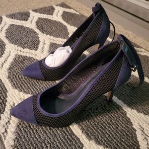 Cute swede netted pumps